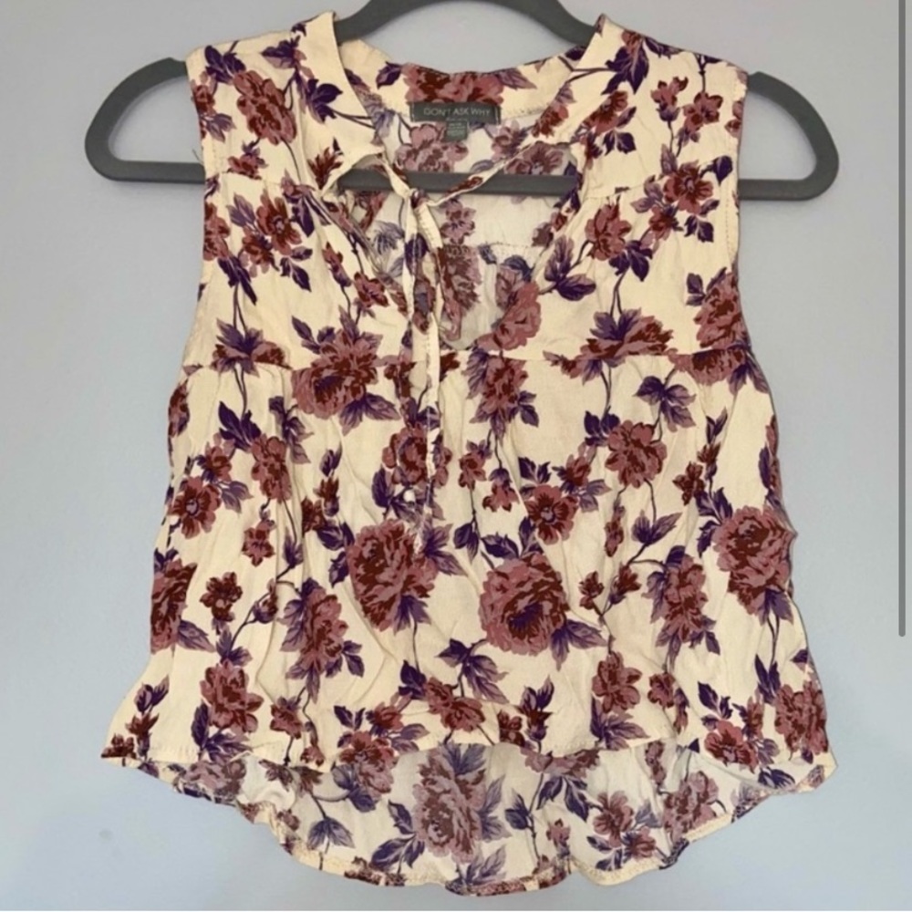American Eagle Outfitters “don’t ask why” tank top